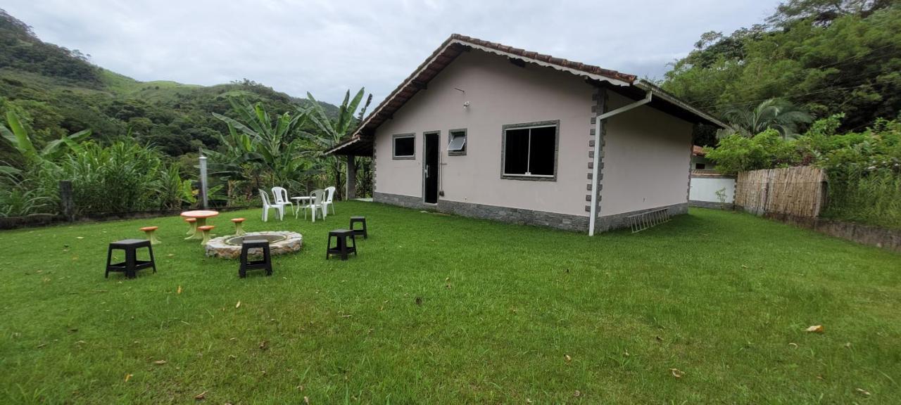 Casa Rosa Lumiar, Cachoeira Particular E Fazendinha Exterior photo